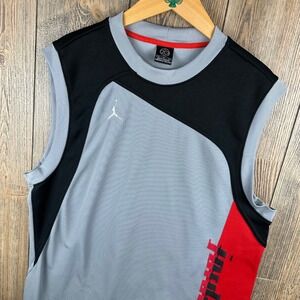 Jordan Vintage 2005 Mens Athletic Tank Top Red Black Gray Size Medium